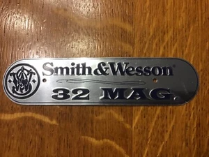 NICE! SMITH WESSON 32 MAG Aluminum Tin SIGN Gun Metal Bullet Ammo Tag PISTOL B - Picture 1 of 12