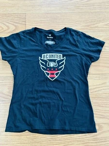 D.C. United Fanatics Wayne Rooney #9 Name and Number Women's V-Neck T-Shirt - Picture 1 of 3
