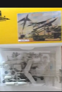 Matador Rakete TM 61/68 mit Transporter Modellbausatz H0 - Bild 1 von 1