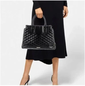 Cartera amorosa acolchada Rebecca Minkoff en negro - Imagen 1 de 6