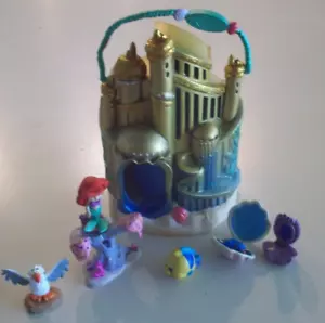 Disney Animators Collection Littles Ariel’s Undersea Castle Spielset mit Figuren - Bild 1 von 3