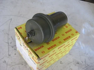 BMW E30 M10 -83 Bosch Fuel Accumulator 16121176602 / 0438170037 - Picture 1 of 1