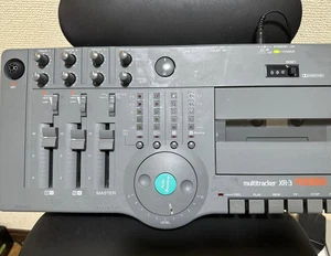 Fostex XR-3 Multitracker 4-Spur Cassette Tape MTR integriertes Mikrofon - Bild 1 von 6