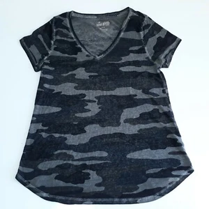 Lucky Brand Womens Black Gray Short Sleeve V Neck Camouflage T Shirt Size Large - Picture 1 of 9