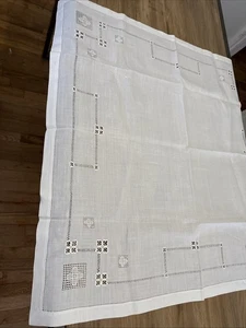Beautiful Vintage Drawn Thread Work Tablecloth Runner White Square 36” - Picture 1 of 10