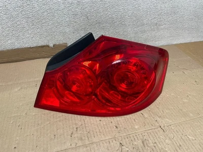Infiniti G35 G37 2007 a 2013 sedán pasajero derecho luz trasera derecha fabricante original U2923 DW Foto 1 de 4