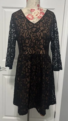 Vestido PINKY Talla XL Negro Encaje Babydoll Transparente Cuello en V Mujer Junior Foto 1 de 4