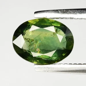 💎 Zafiro verde natural ovalado de 0,63 quilates 6,5 x 4,8 mm - Calefacción, piedras preciosas de Tailandia - Imagen 1 de 4