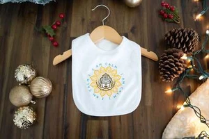 I Am Calm Affirmation: 100% Organic Cotton Baby Bib - Picture 1 of 9