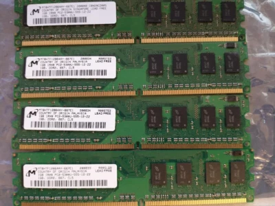 4GB 4x1GB MT8HTF12864AY-667E1 Micron 1GB PC2-5300 DDR2-667MHz non-ECC Unbuffered - Image 1 of 2
