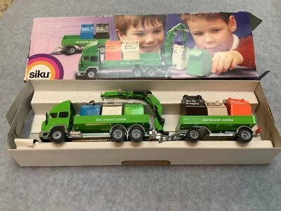  Siku RARE #3813 Iveco Recycling Truck with Trailer & Buckets. Boxed - Image 1 of 3
