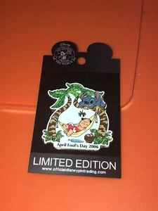Disney April Fool's Day 2006 Lilo and Stitch Spider LE 2500 Pin 46009 MOC New - Picture 1 of 3