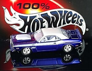 Hot Wheels 100% '70 Dodge Challenger T/A 340 Showcase Detroit's Finest 1/7000