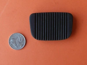 ALMOHADILLA DE PEDAL DE FRENO/EMBRAGUE GOMA PARA TOYOTA CORONA CRESSIDA MX32 MX36 HILUX RN20R - Imagen 1 de 2