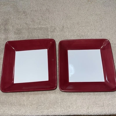 Pampered Chef SIMPLE ADDITIONS Cranberry & White Square Salad Plates Set of 2 - Image 1 of 4