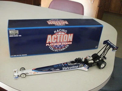 NHRA 1/24 JOE AMATO 1995 VAVOLINE TOP FUEL DRAGSTER - Image 1 of 4
