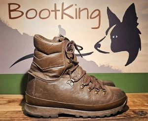 Altberg Defender lightweight Hiking, Fishing, Walking, Boots UK 8 M #2396 - Picture 1 of 10