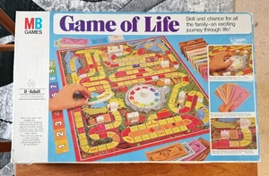 Vintage 1978 Game Of Life Board Game MB Games Few bits missing  - Picture 1 of 13
