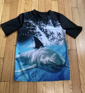 NWOT Old Navy Boys Youth Shark Rash Guard - Size 10/12 - Picture 1 of 1