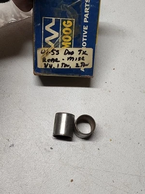 Juego de 2 bujes de resorte trasero para camioneta Dodge 1941-55 Moog B-157 NORS Foto 1 de 3