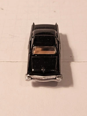 Réplica Ertl 56 Crow Victoria Foto 1 de 4