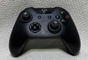 Controller wireless originale OEM Microsoft Xbox One modello 1537 nero ((C-4)) - Foto 1 di 7