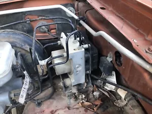 2004-2008 Chevrolet Colorado Abs Pump Control Module LQ75Z - Picture 1 of 2