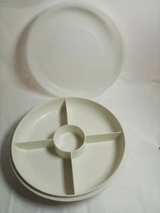 Tupperware divided veggie tray 10"x10" preowned - Bild 1 von 10