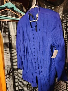 Woman pants and top - Picture 1 of 4