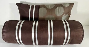 2 Matching Throw Pillows Cushions Home Decor Brown, White Bolster & Rectangular - Picture 1 of 8