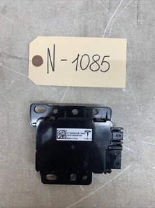 ⚡️Tesla Model 3 Y Center Console USB Hub 1522264-00-B 1085 B123 - Imagen 1 de 4