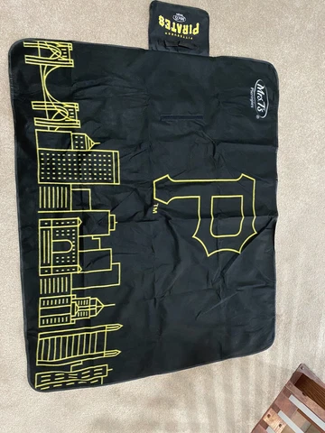 PITTSBURGH PIRATES PNC PARK SGA MRS. T'S PIEROGIES INDOOR/OUTDOOR BLANKET Cover