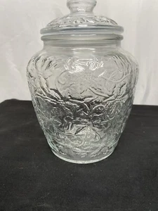 L@@k: Beautiful Decorative Etched Vintage Glass Jar With Lid - Picture 1 of 9