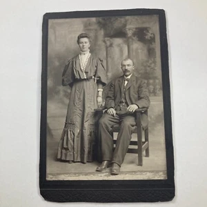 Cabinet Card Seated Man and Woman Portrait Man with Glasses Moustache Bowtie - Picture 1 of 8