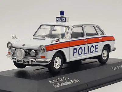 Vanguards Austin 2200S 'Land Crab' Staffordshire Police - VA08904  1:43 Case MIB - Image 1 of 4