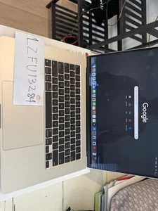 Apple MacBook Air 15.3" (256GB SSD, M2, 8GB) Laptop - Starlight - Afbeelding 1 van 11