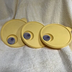 3 Tupperware Replacement Lids 2648A-2 Flip Top Microwave Yellow W/blue 7 1/4" - Picture 1 of 3