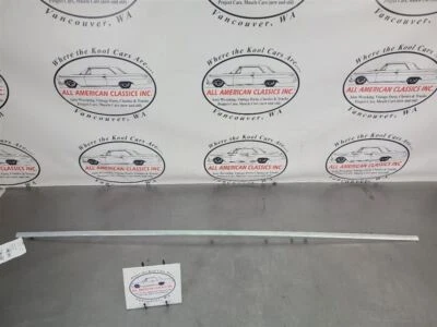 Ford E150 E250 350 1975-1981 furgoneta capó moldeado. MUY RECTO - OEM Foto 1 de 4