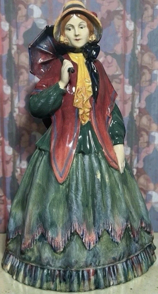 Royal Doulton Rare Clarissa HN 1525 Figurine Mint Condition - Image 1 of 4