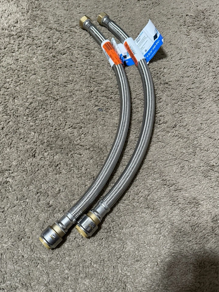 SharkBite Ma/4"Push-to-Connect /4"FIPx24"Water Heater Connector(5 Pack)NN