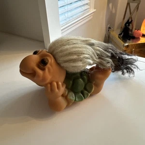RARE Vintage 60s Dam Things 1964 Turtle Troll w/Black Long Hair - Picture 1 of 7
