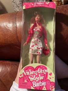 Valentine Style Barbie Target Exclusive 1998 Mattel 20465 NIB - Picture 1 of 2