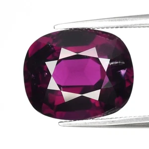 💎6,89ct 12x9,8mm VS Cuscino Vino Naturale Viola Granato Rodolite - Gemma Tanzania - Foto 1 di 4