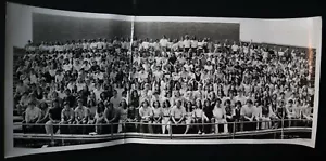 Foto panorámica original McLean High School, Virginia clase de 1975 23" x 10" - Imagen 1 de 6