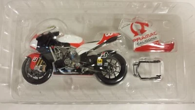 A.Hofmann. Ducati Desmo 16 GP7. Pramac D'Antin. MotoGP 2007. Minichamps 1/12. - Image 1 of 4