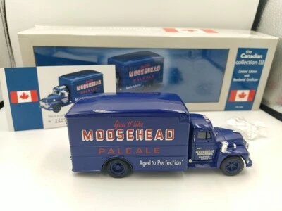 CORGI "canadian collection 3" CAMION DIAMONT BRASSERIE MOOSEHEAD 1/50 N/b - Photo 1/4