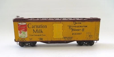 HO ProBuilt Wood Craftsman Main Line Models Carnation Milk Ice Hatch Reefer OB - Image 1 of 4