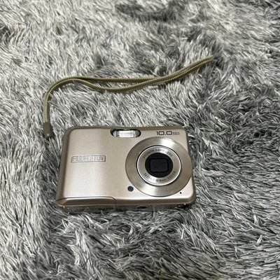 Fujifilm FinePix A100 Digital Camera 10MP Compact Silver No Customs Fees US - Image 1 of 3