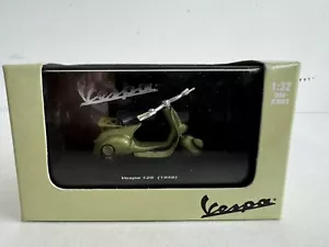Vespa 125 1948 Green Diecast 1/32 Scale Scooter Moped Motorcycle NewRay NIB - Picture 1 of 5
