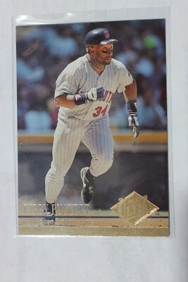 1994 Fleer Ultra - Kirby Puckett - # 394 - Minnesota Twins - Mint/Near Mnt. - Image 1 of 2
